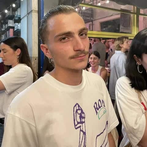 Apostolis team photo